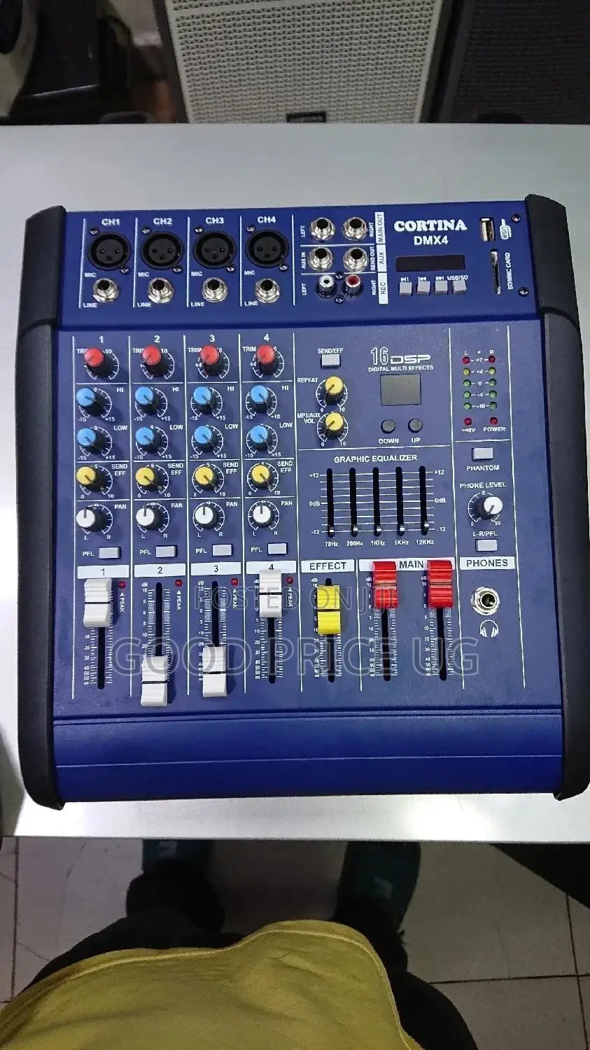 Cortina DMX 4 Channel Mixer.