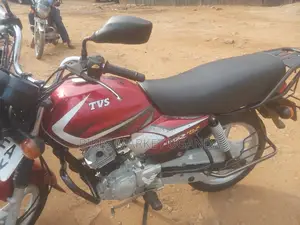 TVS HLX 125 2019 Red