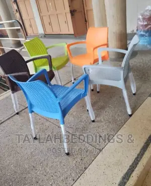 Boss Bp-676 Steel Plastic Luna Rattan Chair With Arms