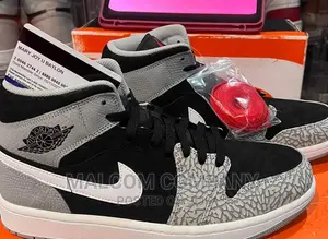 Air Jordan 1 High Shoes