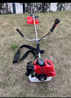 Grass Cutter /Brush Cutter / Trimmer