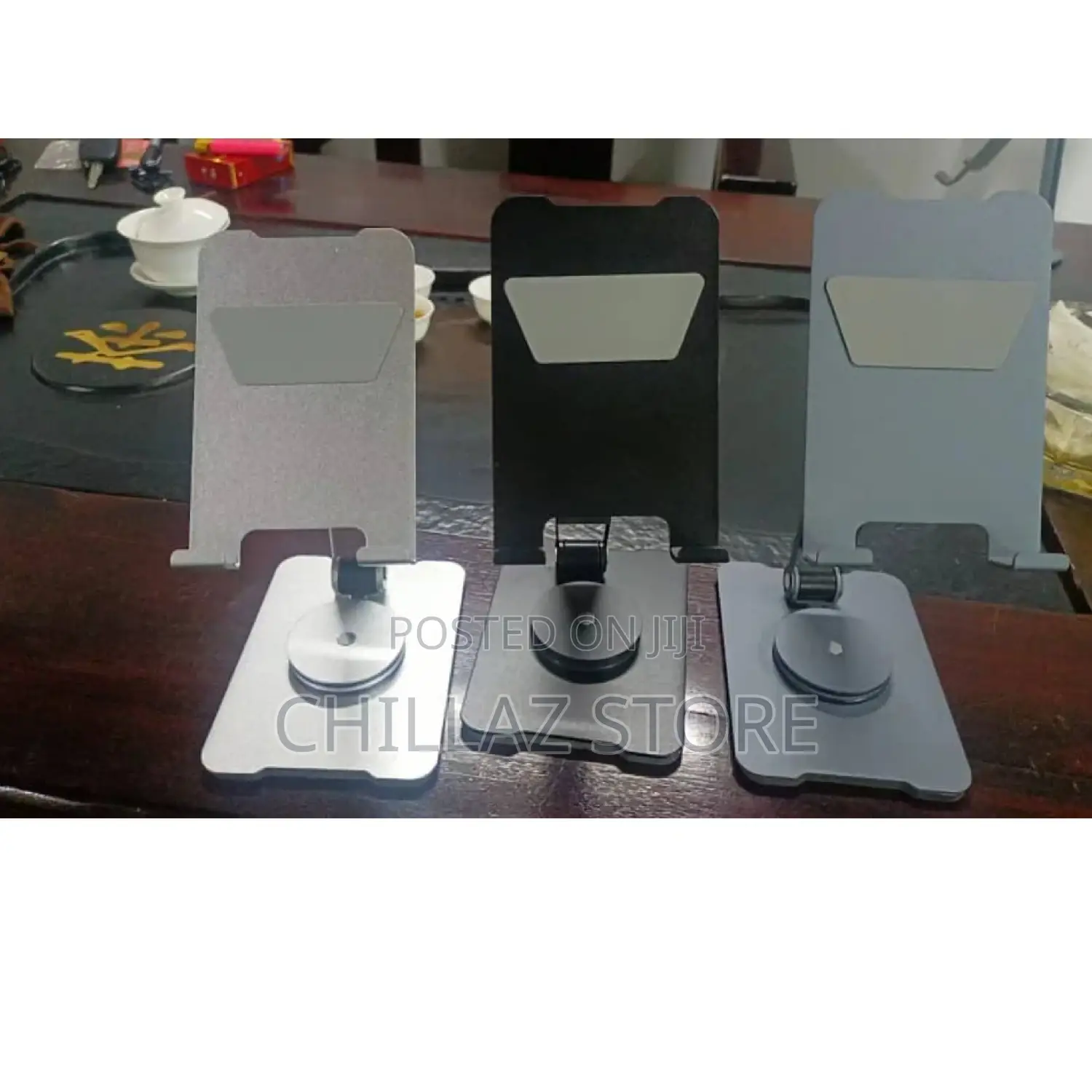 Aluminum Foldable Desktop Mobile Phone Holder.