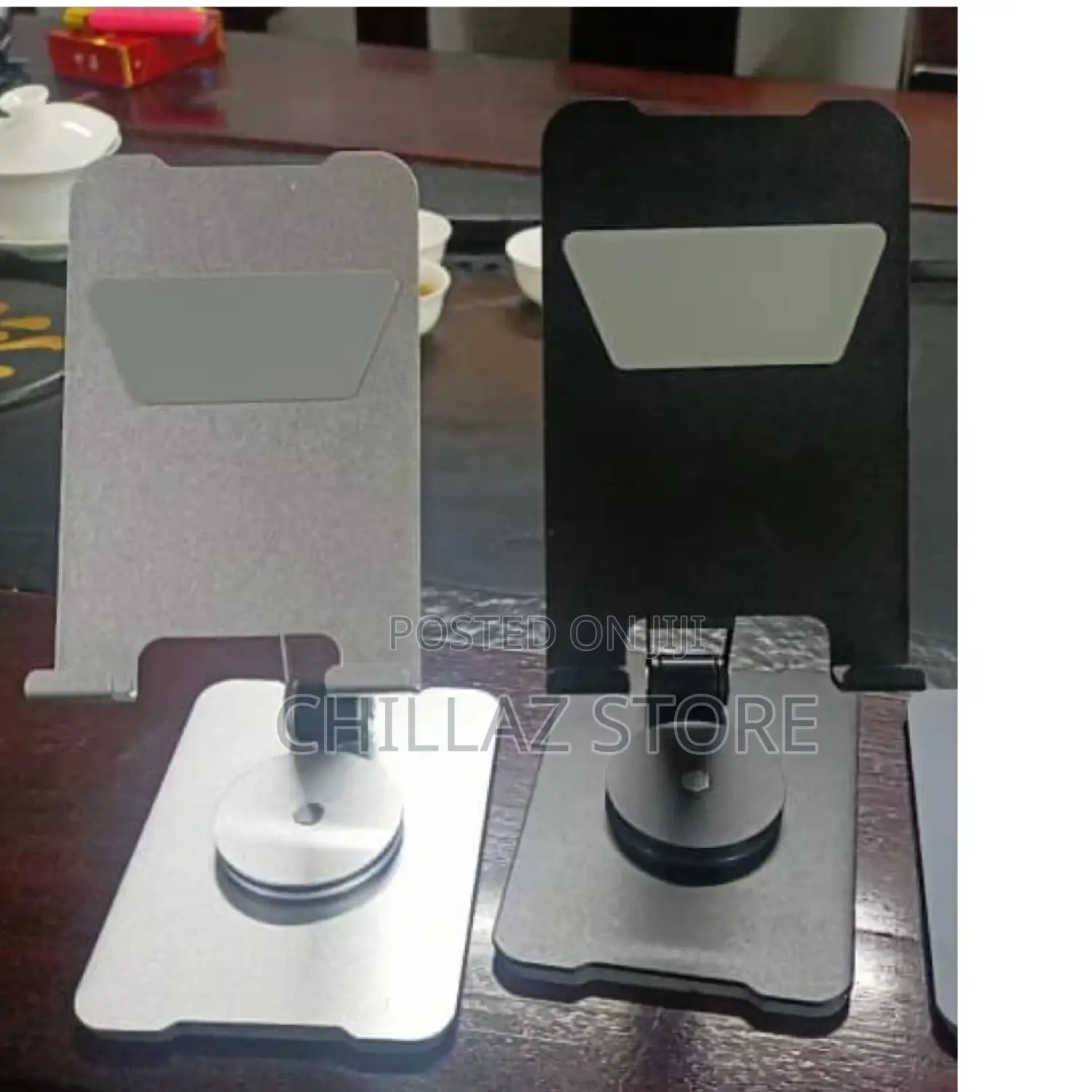 Aluminum Foldable Desktop Mobile Phone Holder.