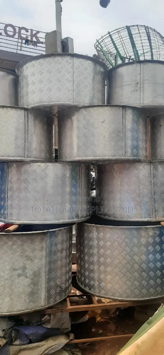 125kg Big Saucepans