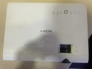 SONY VPL Dx 100 HD Projector