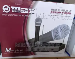 Max Wireless Microphone