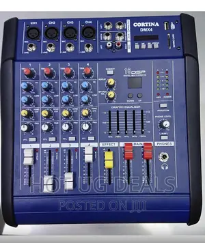 Yamaha 4-channel Amplified Mixer - Blue