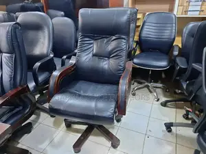 Executive Office Chair