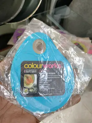 Kitchen Craft Colour Works Silicone Multi-Use Scraper