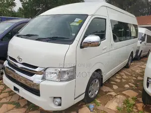 Toyota HiAce 2020 White