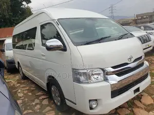 Toyota HiAce 2020 White