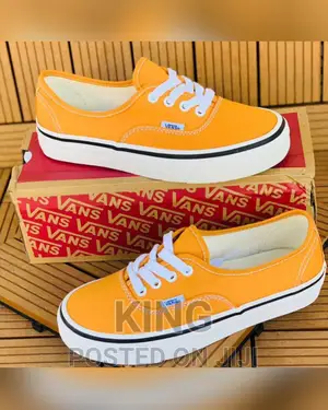 Vogue Royal Vans