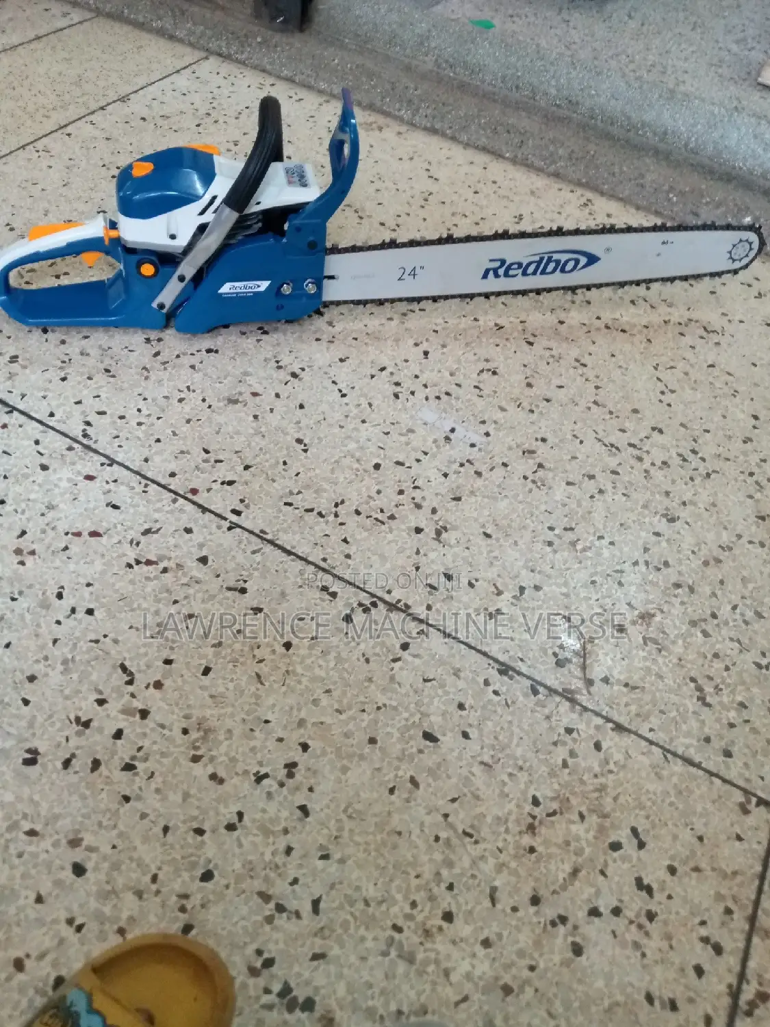 Chain Saw Machine