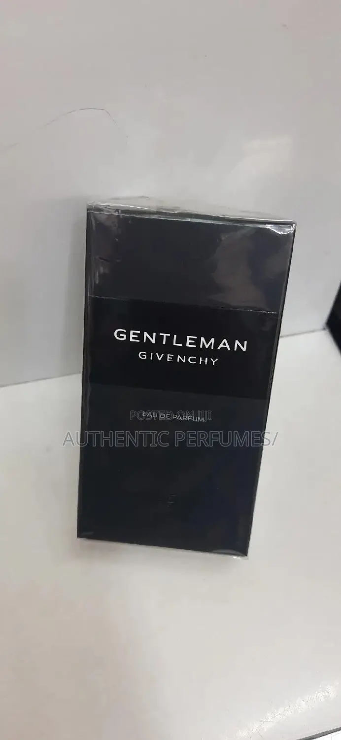 Gentleman Eau De Parfum Givenchy