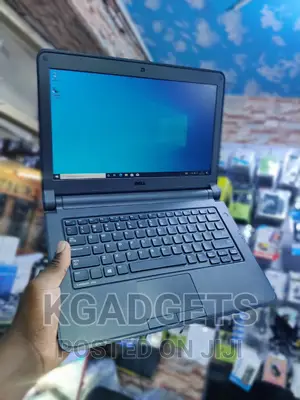 Laptop Dell Inspiron 15 3000 4GB Intel Celeron HDD 500GB