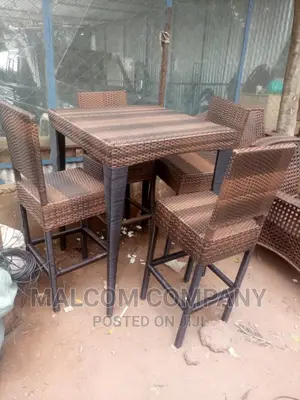 A Set of Dinning/Restaurant/ Bar Chairs