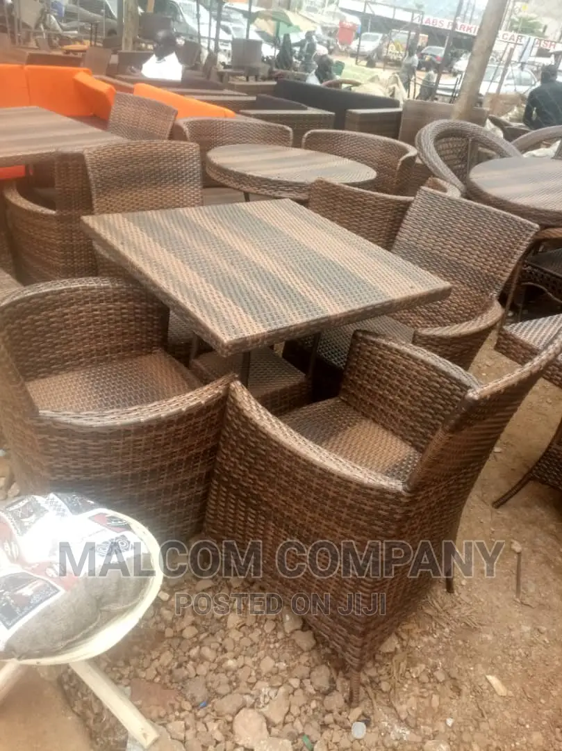 Bar/Restaurant/Hotel Chairs and Tables