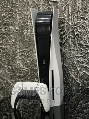 Ps5 Console Uk Cd Versn With Controller