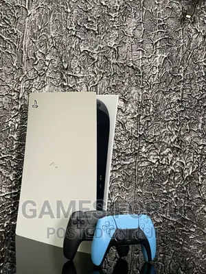 Ps5 Console Cd With Black White Pads