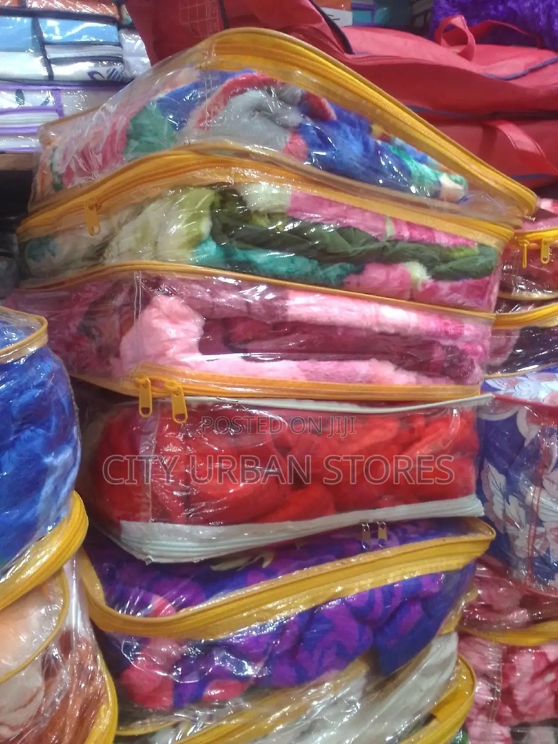 Zafar Blankets