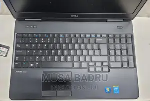 Laptop Dell Precision 15 5540 8GB Intel Core I5 HDD 500GB