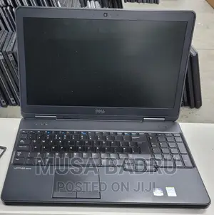Laptop Dell Precision 15 5540 8GB Intel Core I5 HDD 500GB