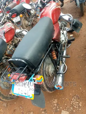 Bajaj Boxer BM100ES 2017 Red
