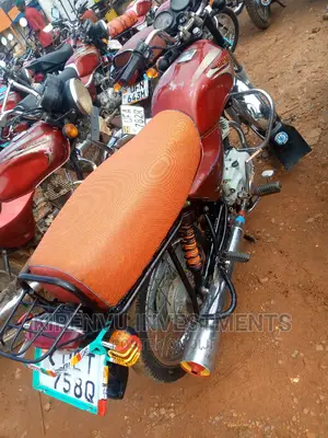 Bajaj Boxer 100 2016 Red