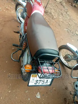 Bajaj Boxer BM100KS 2018 Red