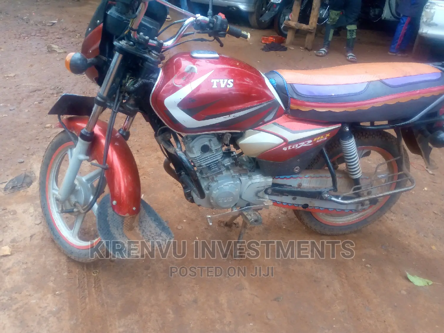 TVS HLX 125 2017 Red