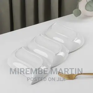 Leaf Shaped Plate
