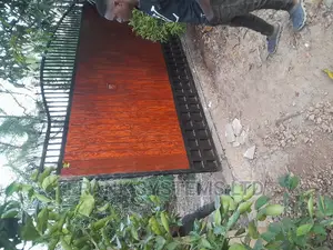 Mahogany Metallic Gate
