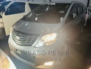 Toyota Alphard 2012 Silver