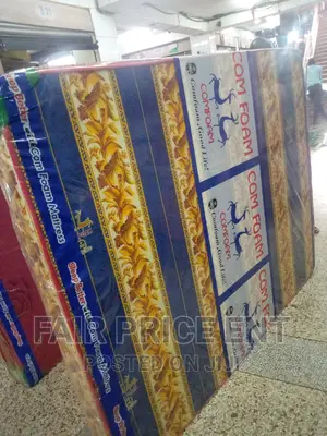 Mattress Sealed Cover 5x6x6inches.( Blue)
