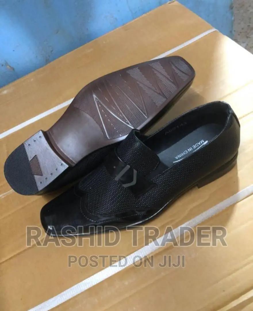 Black Designed Gentle Shoes