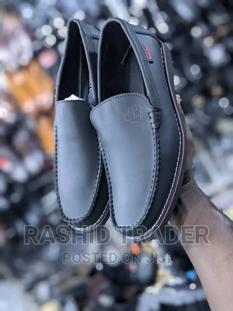 Black Designed Gentle Shoes