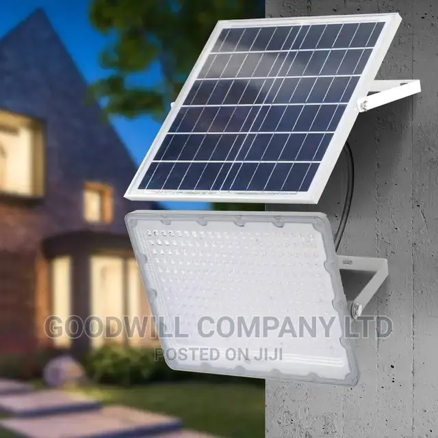 100w Solar Flood Light Kampala