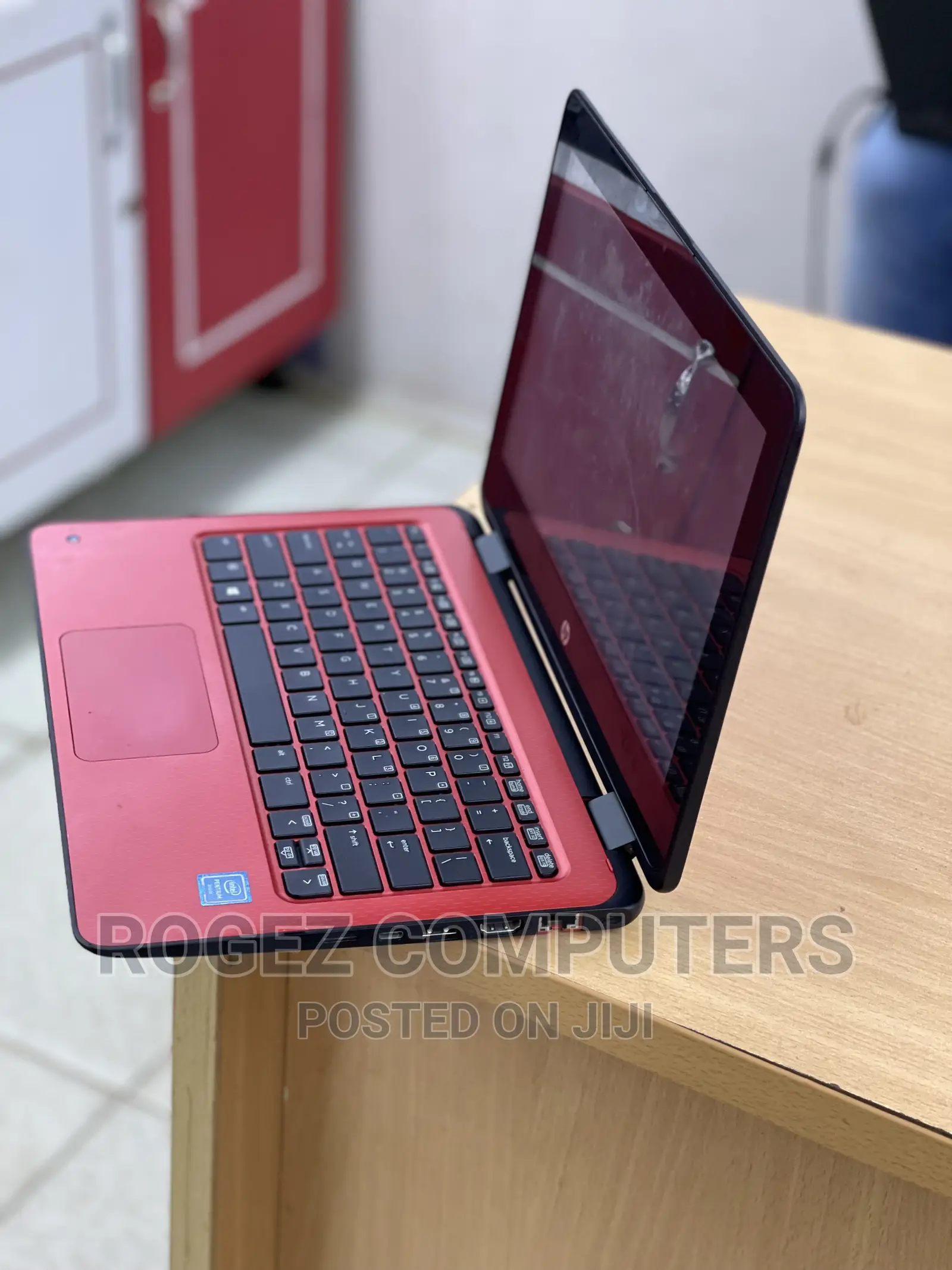 New Laptop HP ProBook X360 11 G4 4GB Intel Core I3 SSD 128GB
