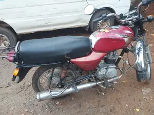 Bajaj Boxer 2016 Red