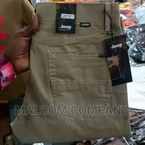 Unfading Kaki Men Trousers