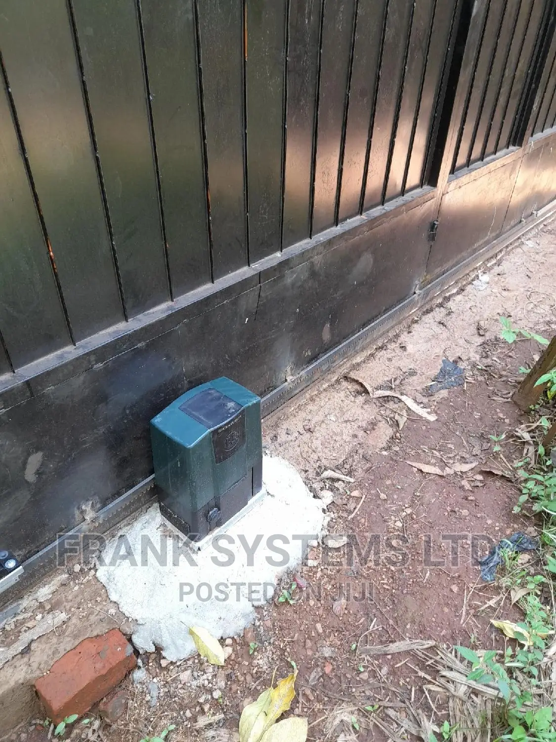 Sliding Gate System, Centurion Brand.