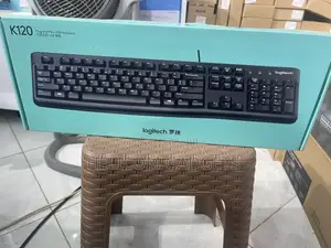 Logitech Original Plug and Play USB Keyboard