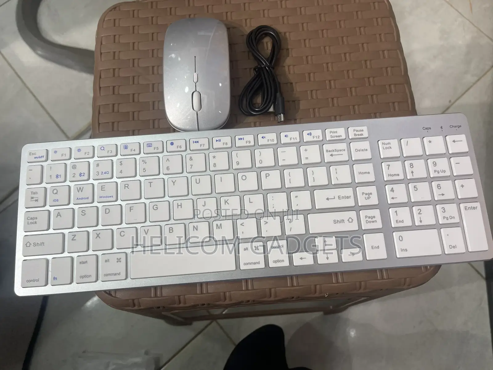 Wireless Keyboard Bt./2.4ghz