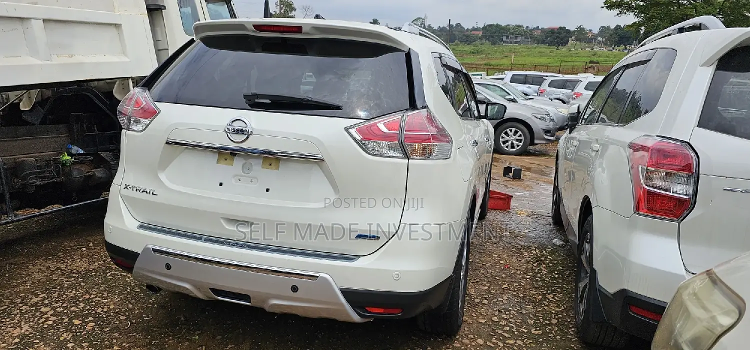 Nissan X-Trail 2015 White