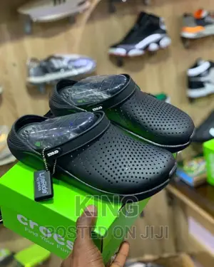 Crocs. Literide Black