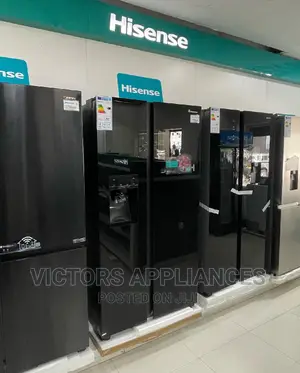 Hisense 670liters Side by Side Refrigerator Black