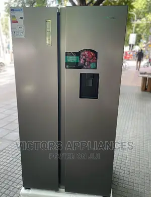 Hisense 670L Side by Side Refrigerator Gray