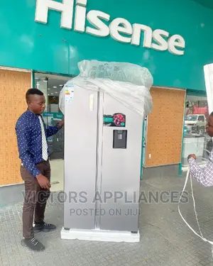 Hisense 670liters Side by Side Refrigerator With Dispenser