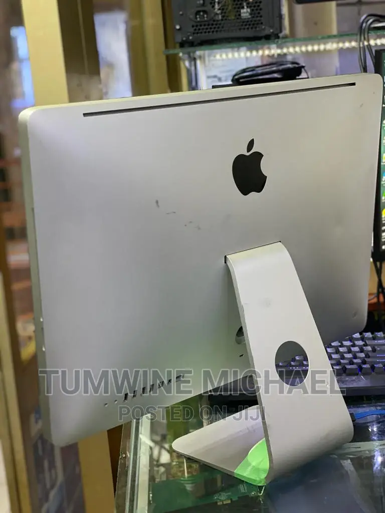 Desktop Computer Apple iMac 4GB Intel Core 2 Duo SSD 500GB