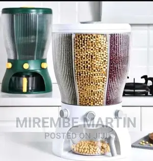 Rotating Food Storage Containers